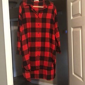 Size large, red Buffalo check flannel dress